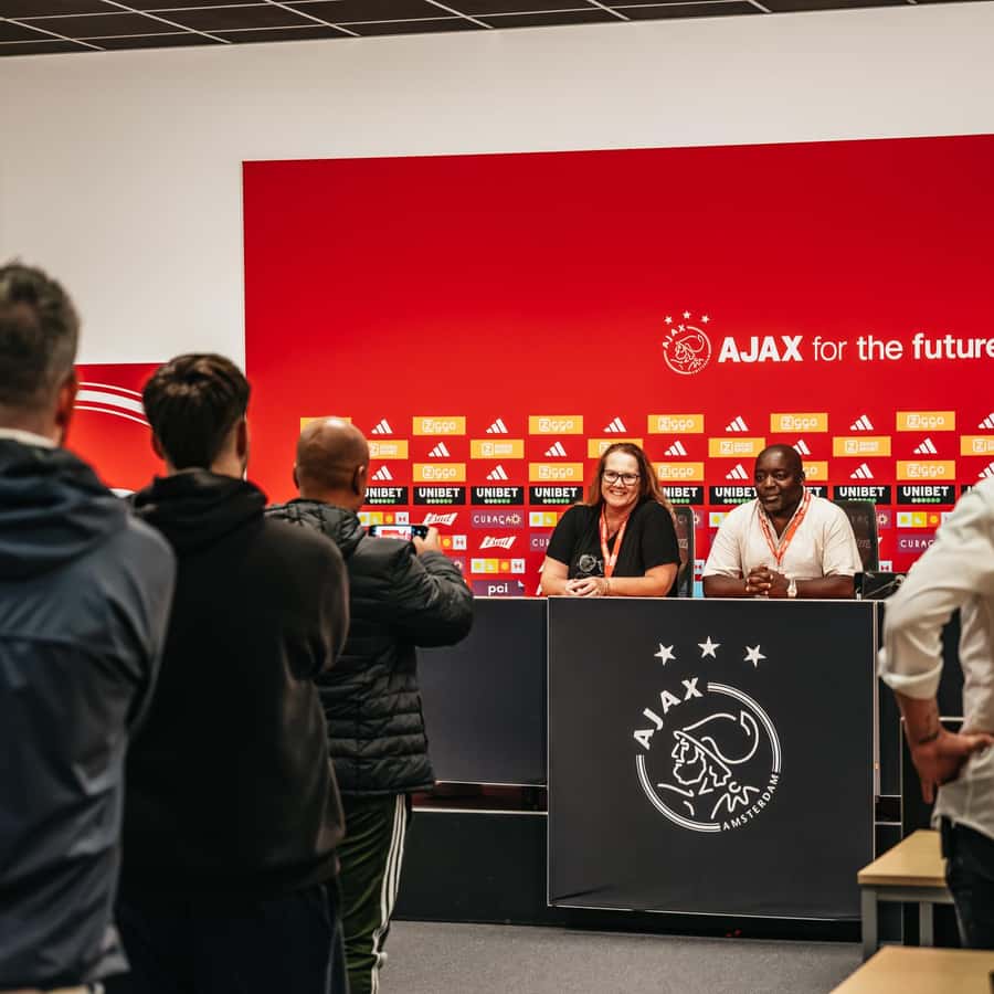 アムステルダム：ヨハン・クライフ・アレナ VIPツアー | GetYourGuide