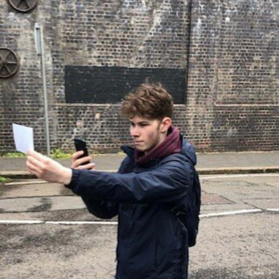 미션 임파서블, 레디 플레이어 원, 라인 오브 듀티 촬영지 | GetYourGuide