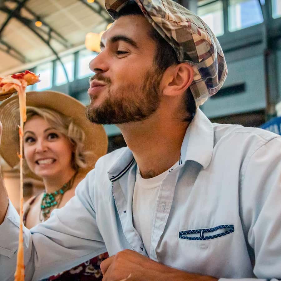 拉斯维加斯：拉斯维加斯大道上的美食徒步之旅和品尝| GetYourGuide, image size:900x900