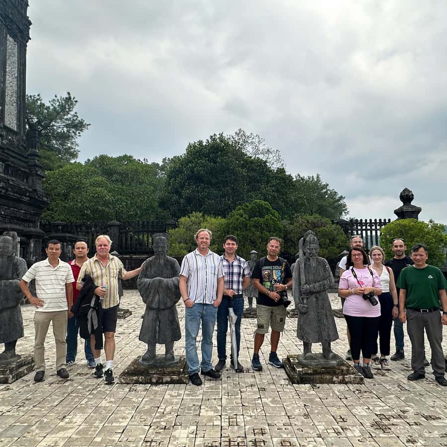 每日游：岘港出发顺化皇城全日游| GetYourGuide