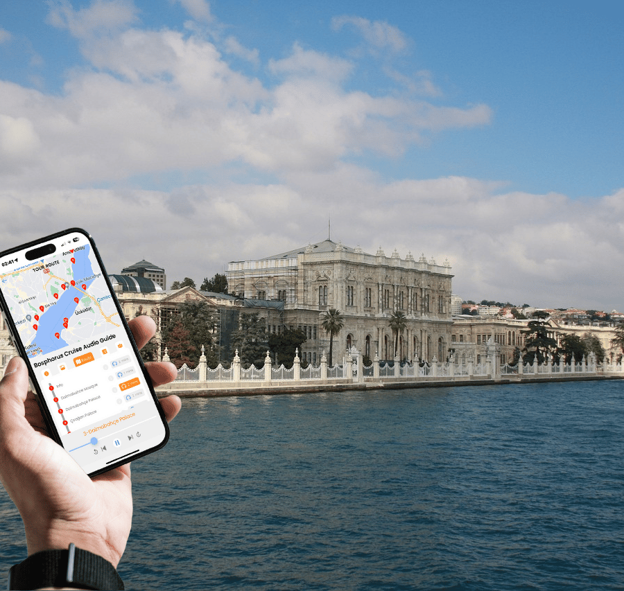 イスタンブール：昼間または日没の観光クルーズ&オーディオガイド
