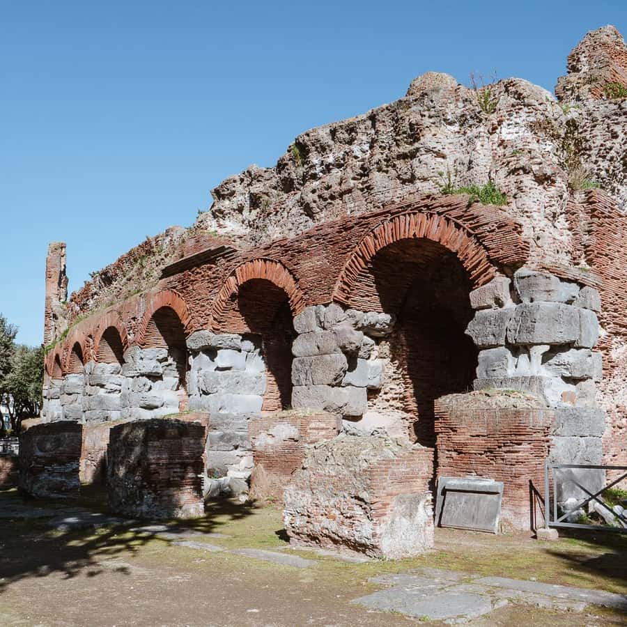 The perfect San Diego long weekend itinerary for taking in all the beach,  city and culture @Visit San Diego has to offer! #VisitSD #ad #sandiego  #lajolla #balboapark #gaslampquarter #sandiegofood ..., image size:900x900