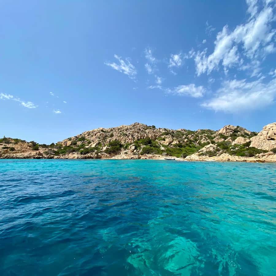 Cagliari “pacta” un 0-0 en su visita a Empoli, image size:900x900