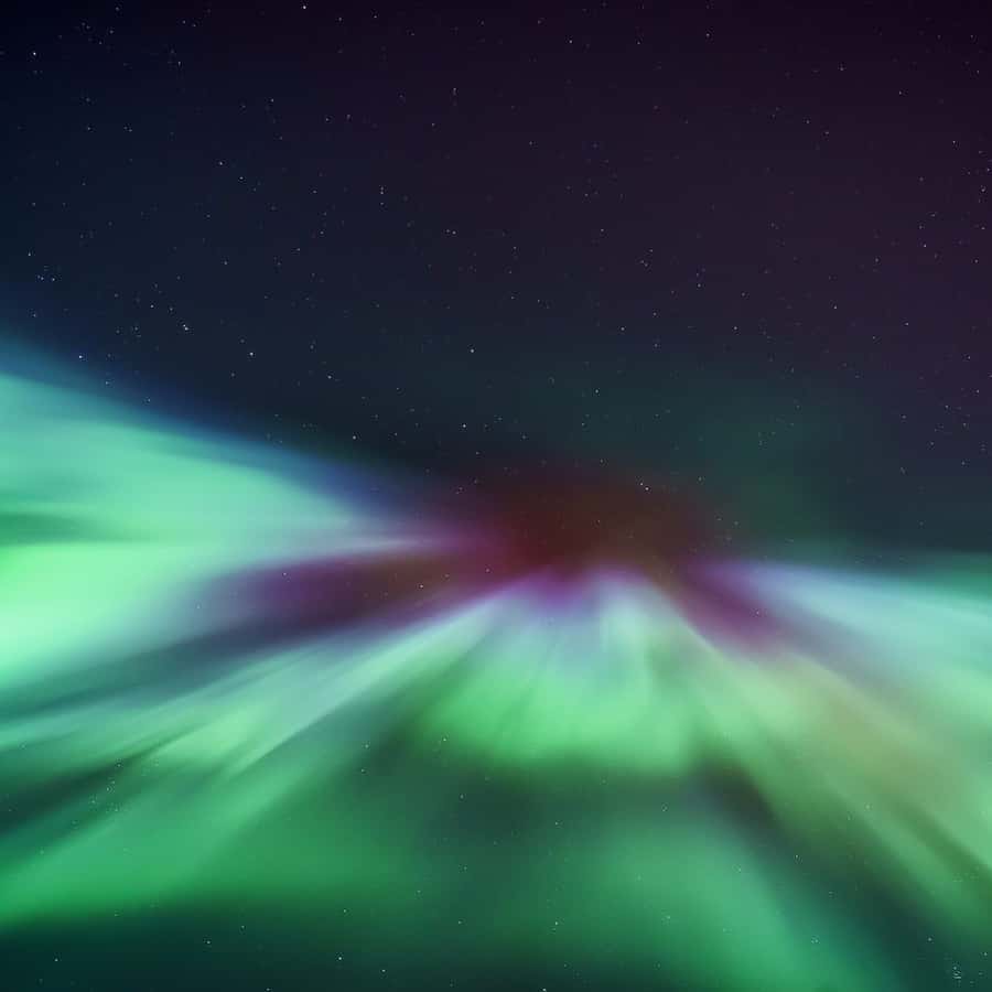 Depuis Reykjavik : Visite privée des aurores boréales | GetYourGuide, image size:900x900