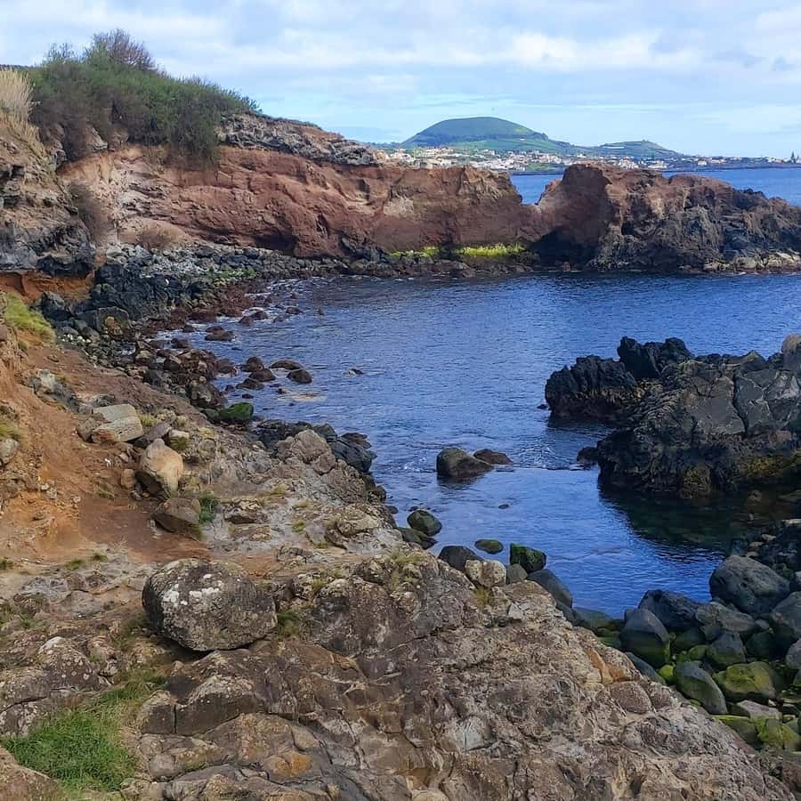 South coast S.Sebastião hiking - Terceira Island, Azores | GetYourGuide, image size:900x900