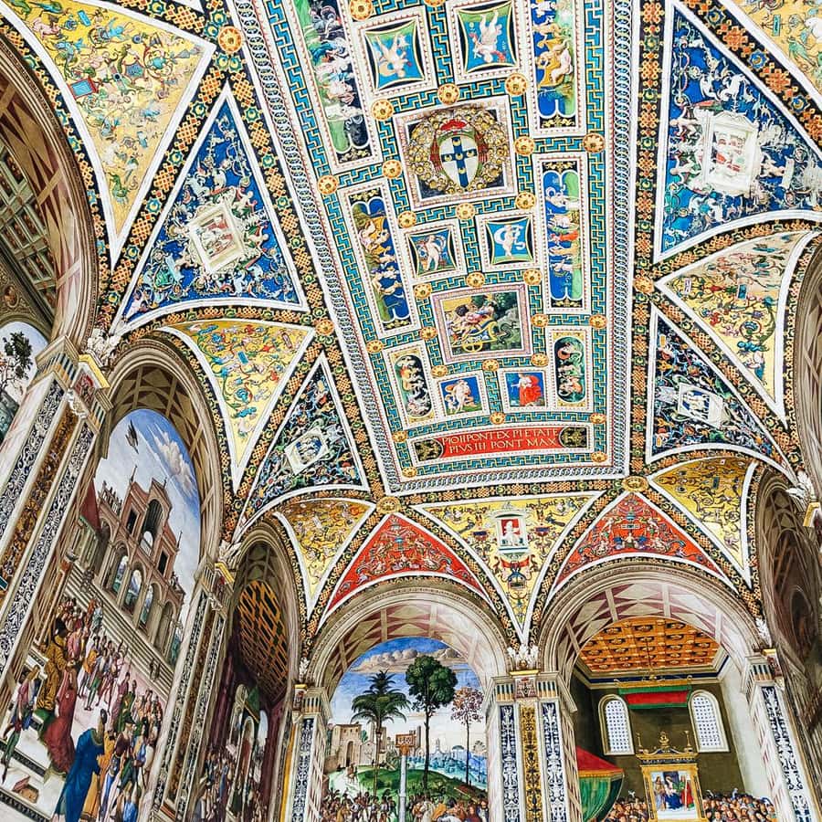 シエナ：シエナ大聖堂とピッコロミニ図書館の入場チケット | GetYourGuide