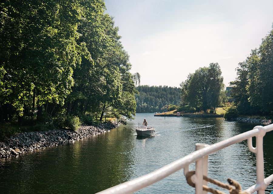 ストックホルム：グスタフスベリへの大運河ツアー | GetYourGuide