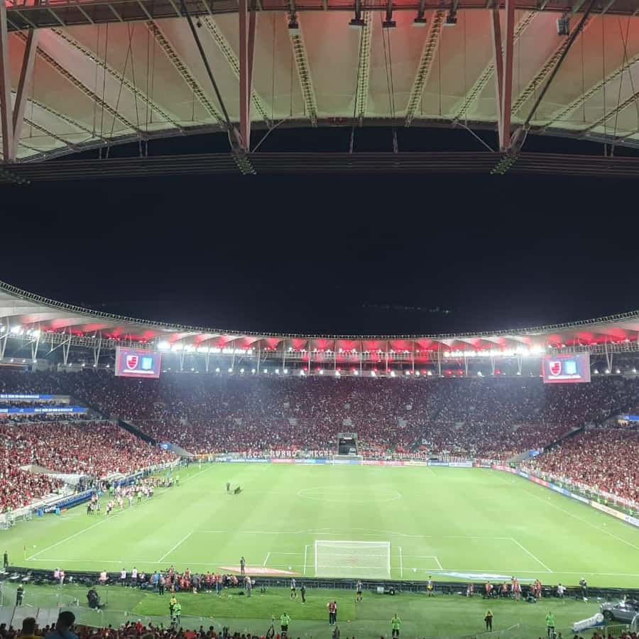 リオ：マラカナンスタジアムでサッカー観戦体験をお楽しみください