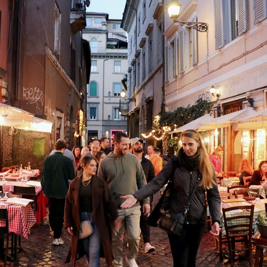 LA HABANA NOCTURNA – MEMORIAS DE UN CUBANO, image size:900x900