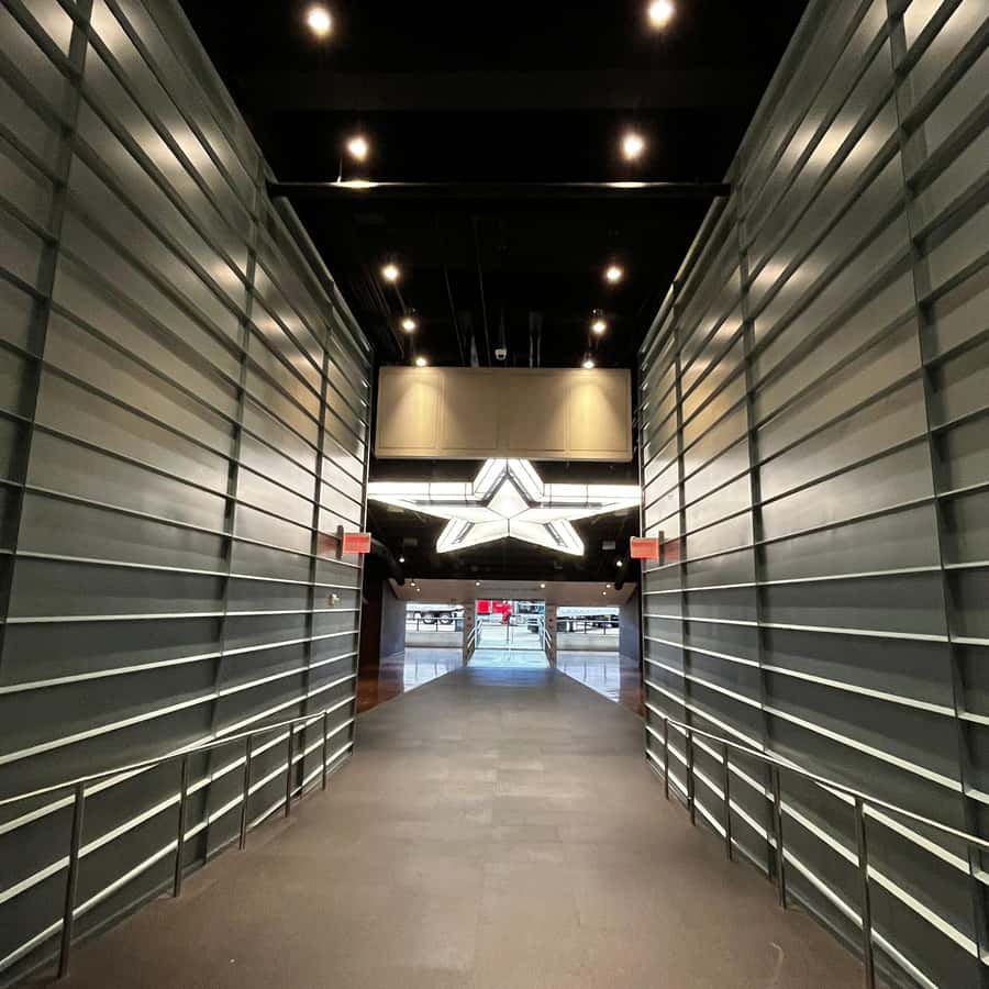 Dallas: Visita ao estádio AT\u0026T dos Cowboys com transporte | GetYourGuide, image size:900x900