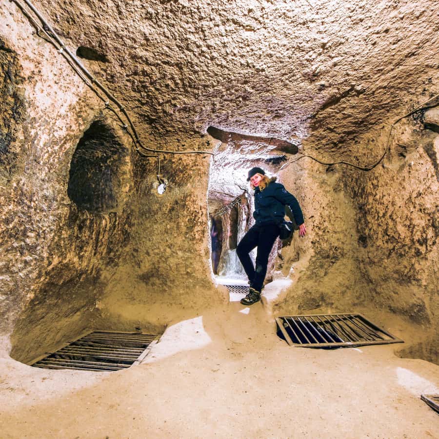 カッパドキアのレッドとグリーンを組み合わせた1日ツアーをご案内