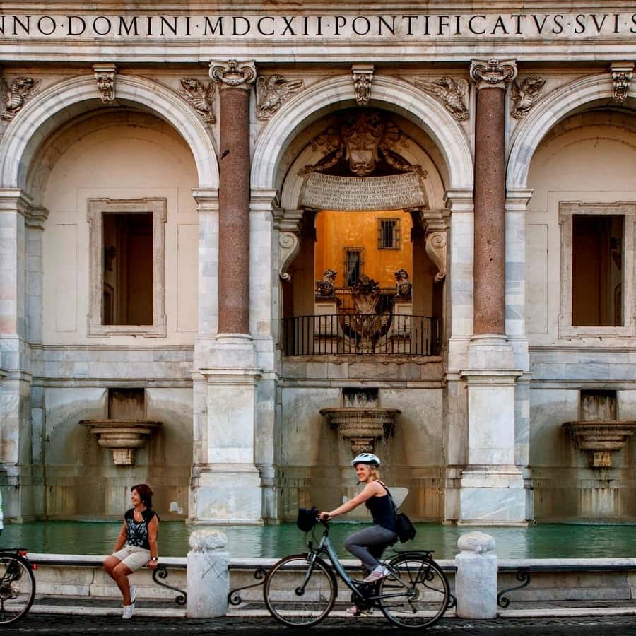 Rome: Private Half-Day Bike Tour with E-bike | GetYourGuide, image size:900x900