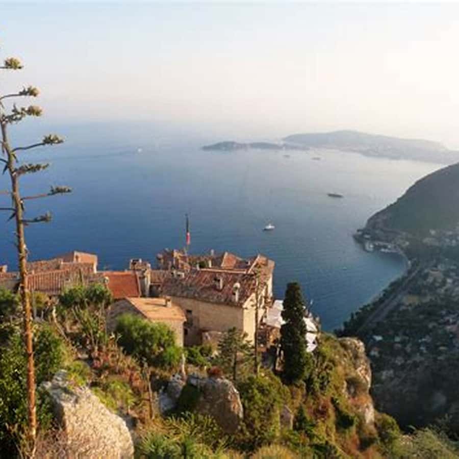 Cannes: Excursão privada de 6 horas pela Riviera Francesa | GetYourGuide, image size:900x900