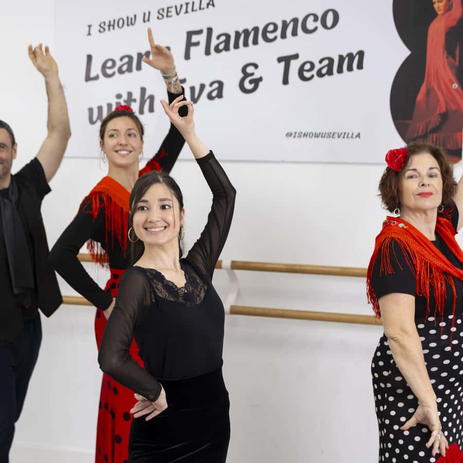 セビリアフラメンコ舞踊クラス（オプション衣装付 | GetYourGuide