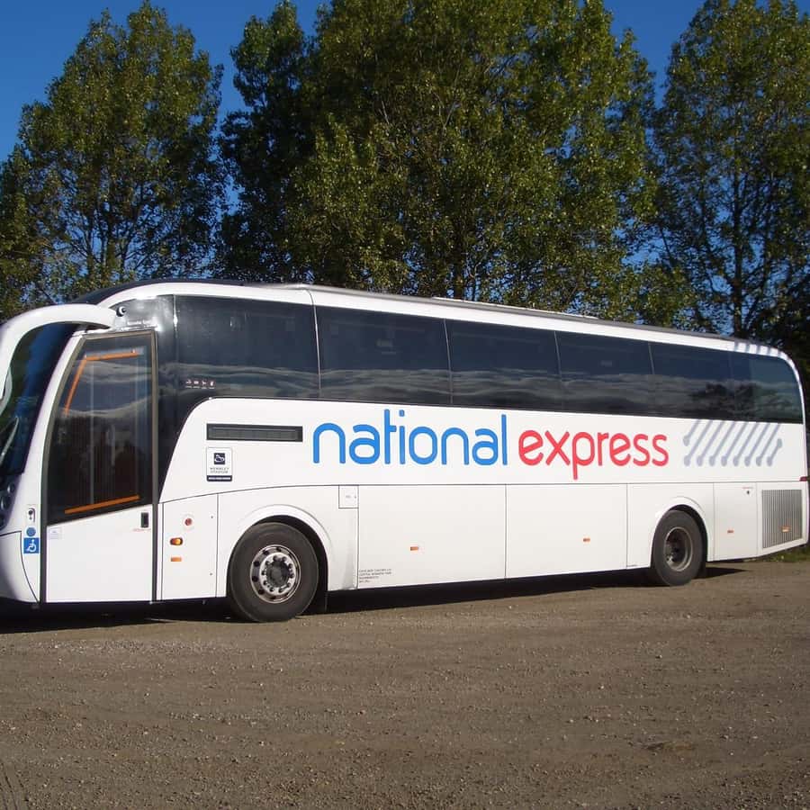 Luton Airport: Bus Transfer to/from Birmingham | GetYourGuide