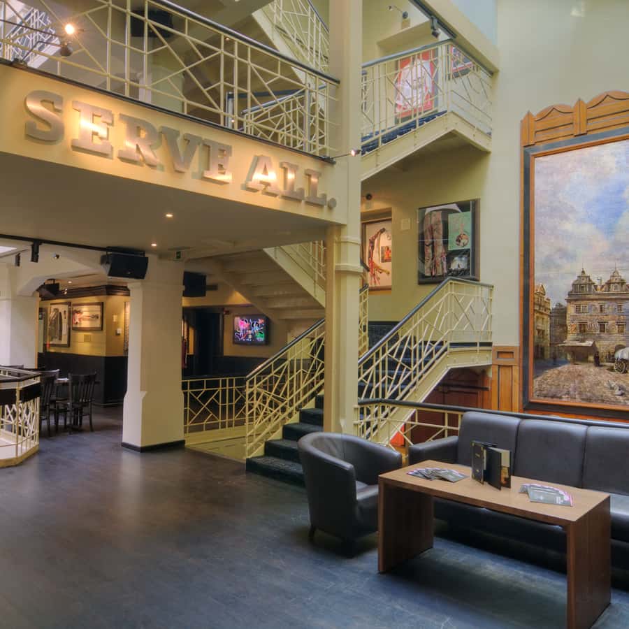 Tee-shirt vintage Hard Rock Café Rome (S/M) – Turtle Frip, image size:900x900