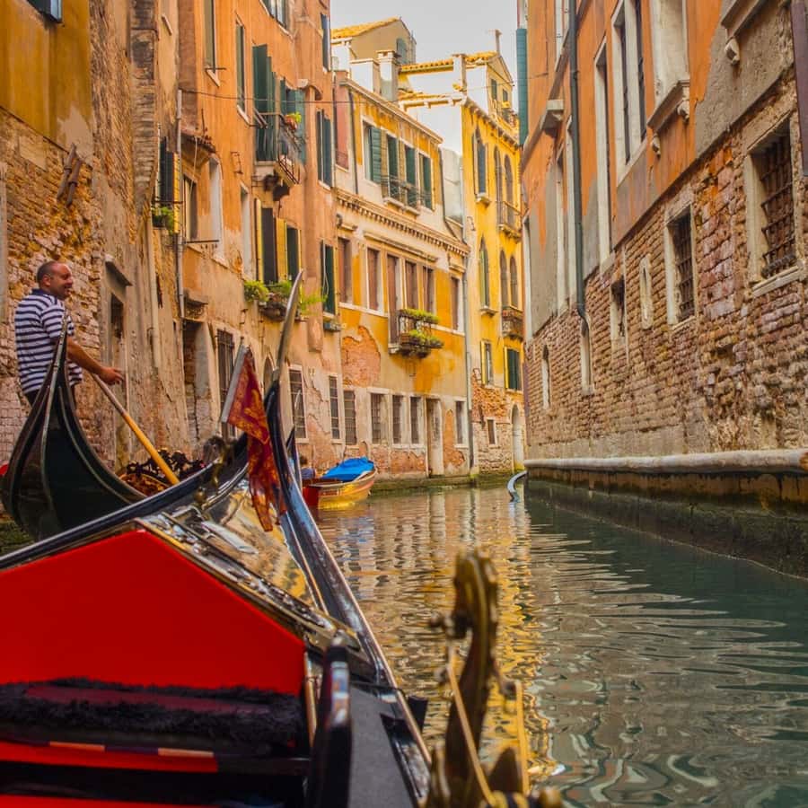 ヴェネツィア：プライベートゴンドラツアー | GetYourGuide