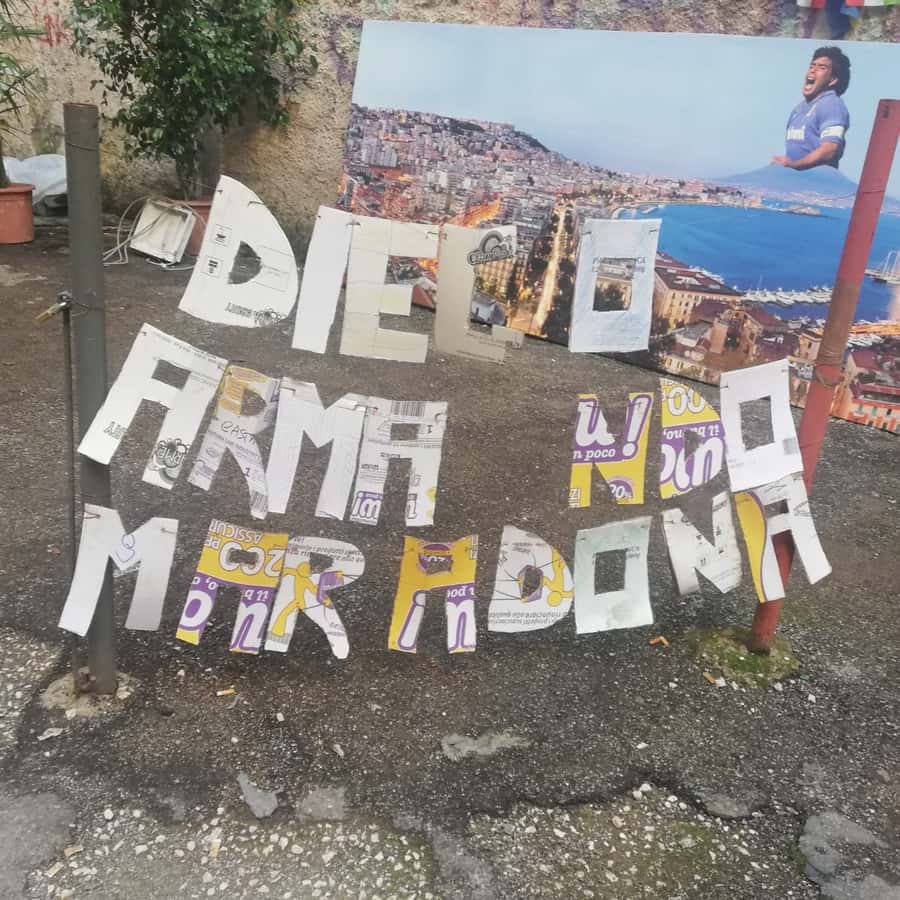 ナポリ：マラドーナ プライベート ガイド付きツアー | GetYourGuide