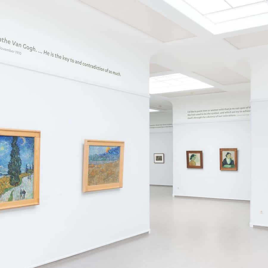 希少 クレラー・ミュラー美術館　日本語版　JA　仕掛け本 クレラー・ミュラー美術館入場券 | GetYourGuide