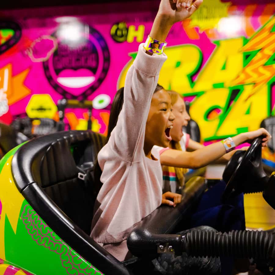 Mall of America : Nickelodeon Universe Unlimited Ride Pass | GetYourGuide, image size:900x900