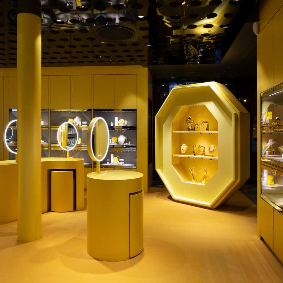 スワロフスキーウィーン：クリスタル専門家による歓迎とギフトをご用意