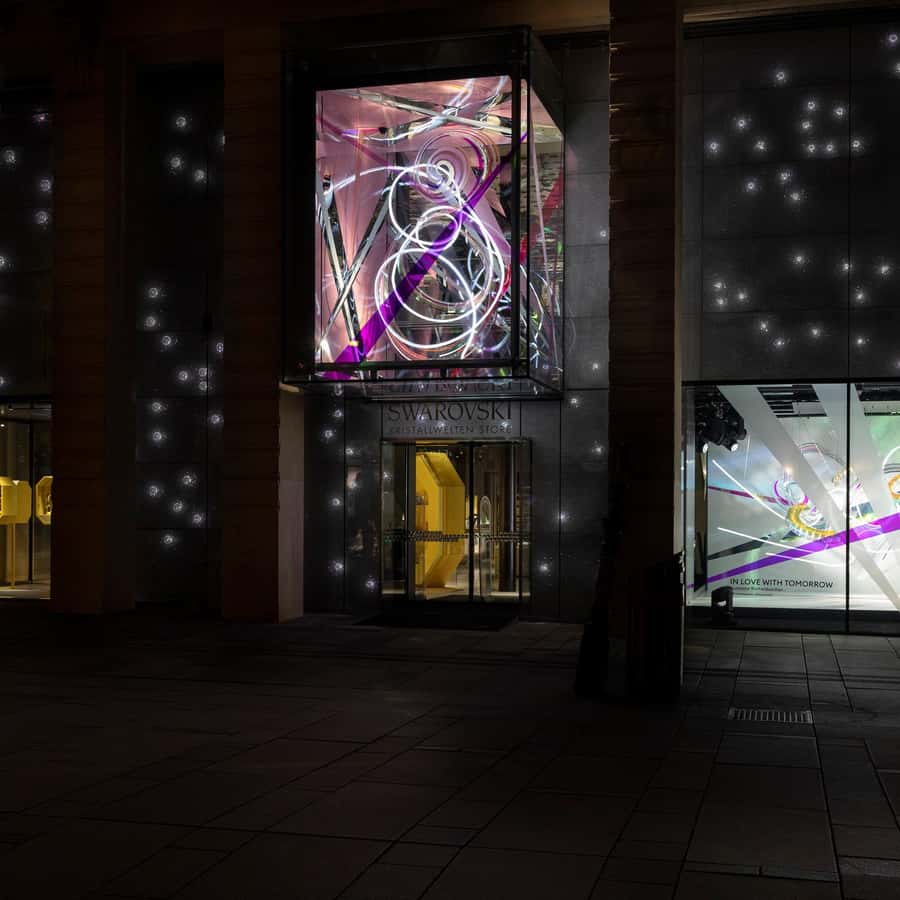 スワロフスキーウィーン：クリスタル専門家による歓迎とギフトをご用意
