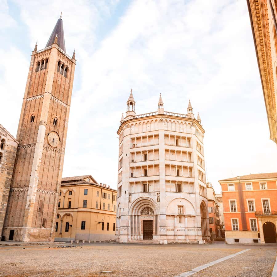 Parma: City Walking Tour | GetYourGuide, image size:900x900