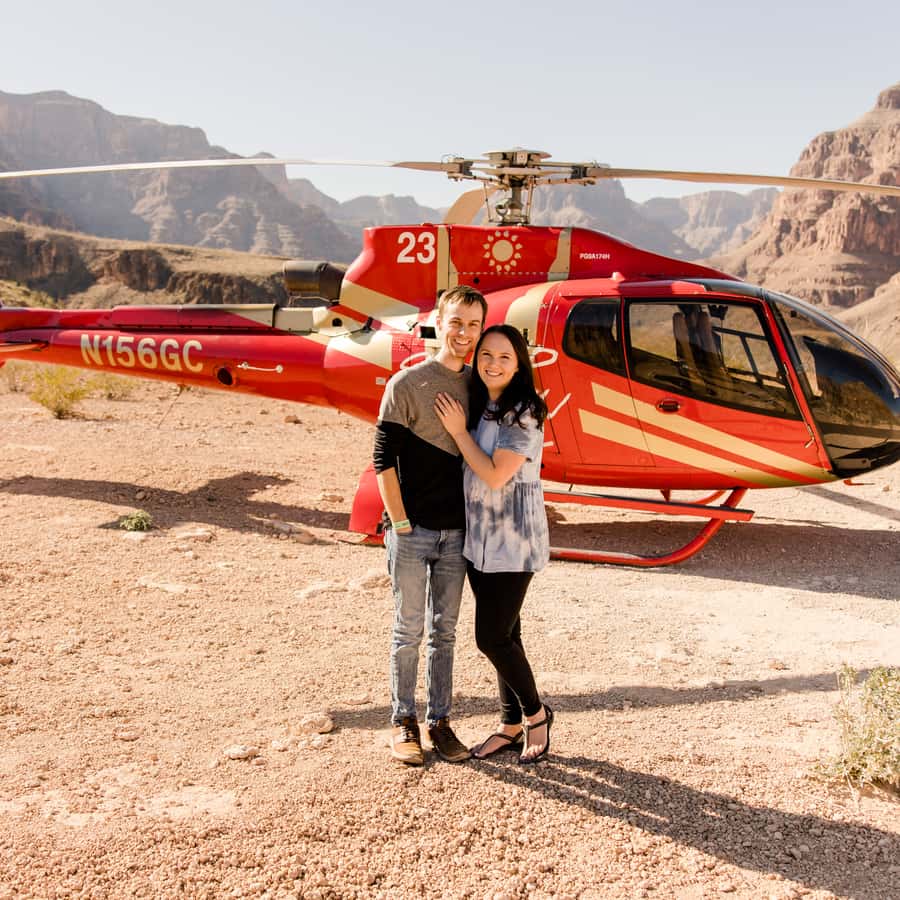 Empresa liga filha de tenente-coronel da PM a piloto de helicóptero preso, image size:900x900