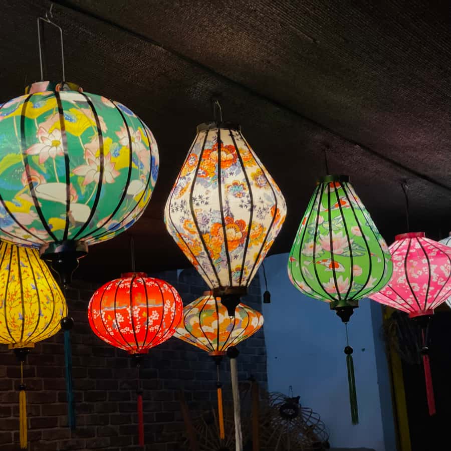 はりたつお 作品名:ホイアンのランタン屋 はりたつお 作品名:ホイアン