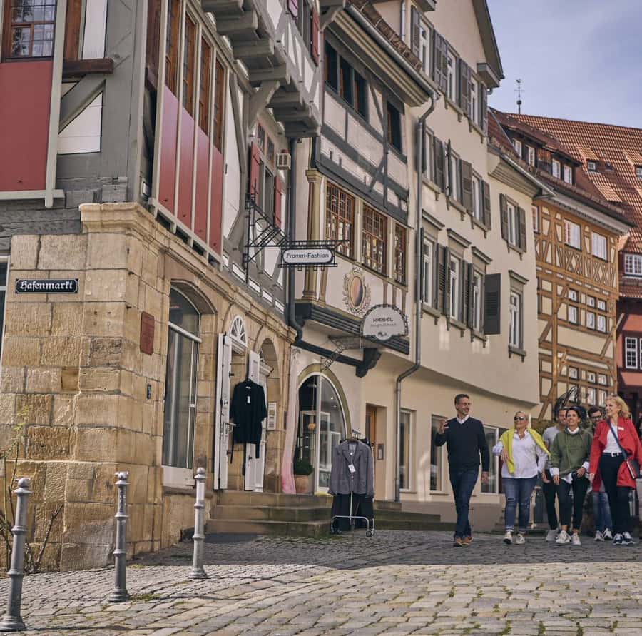 Festo (@festo_global) · Esslingen, image size:900x891