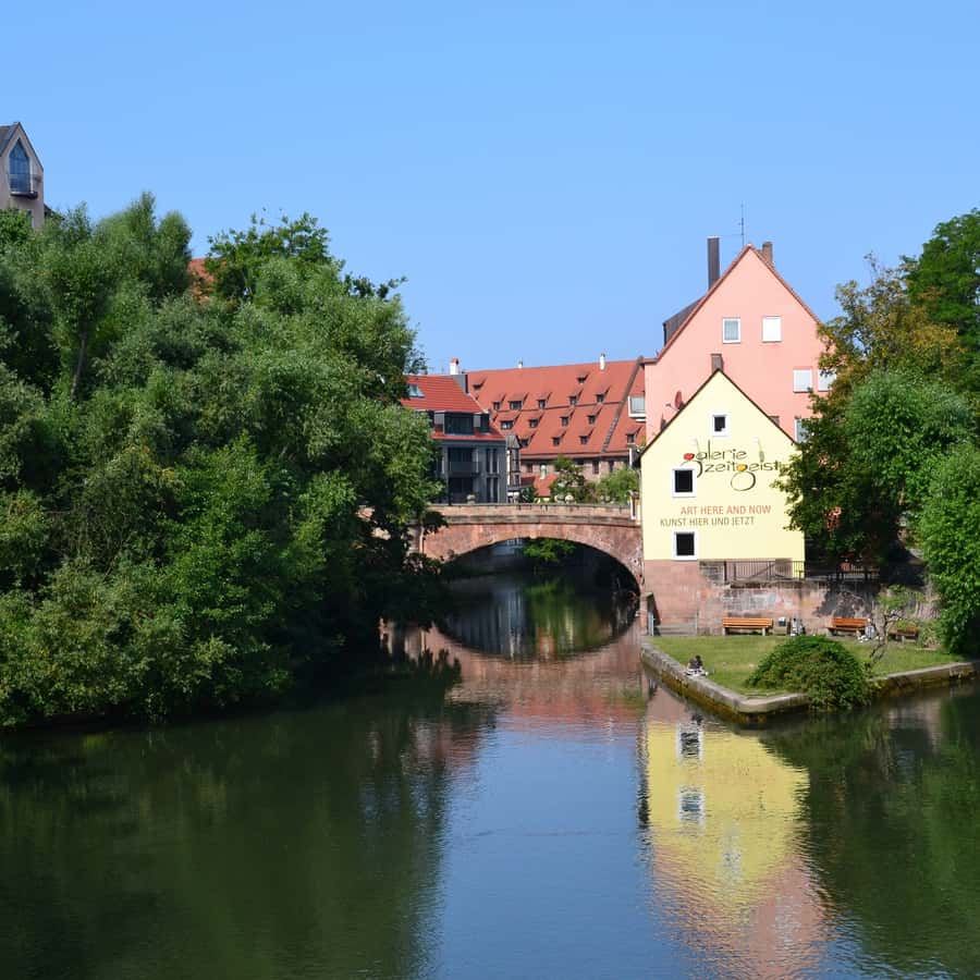 ニュルンベルク：ドイツ語による旧市街のプライベートガイド付きツアー