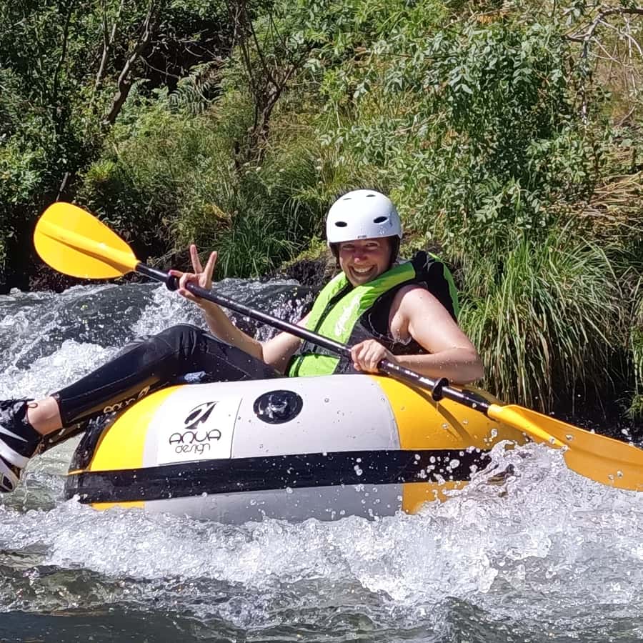 Depuis Porto : Aventure de descente de rivière en chambre à air avec  déjeuner authentique, image size:900x900