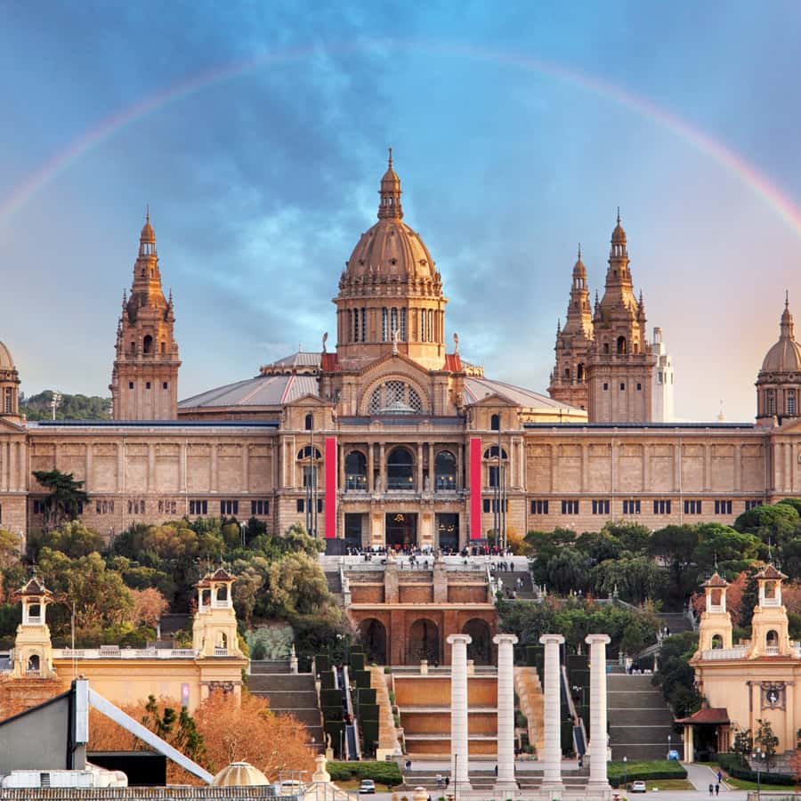 免排隊國家藝術博物館和西班牙村之旅| GetYourGuide