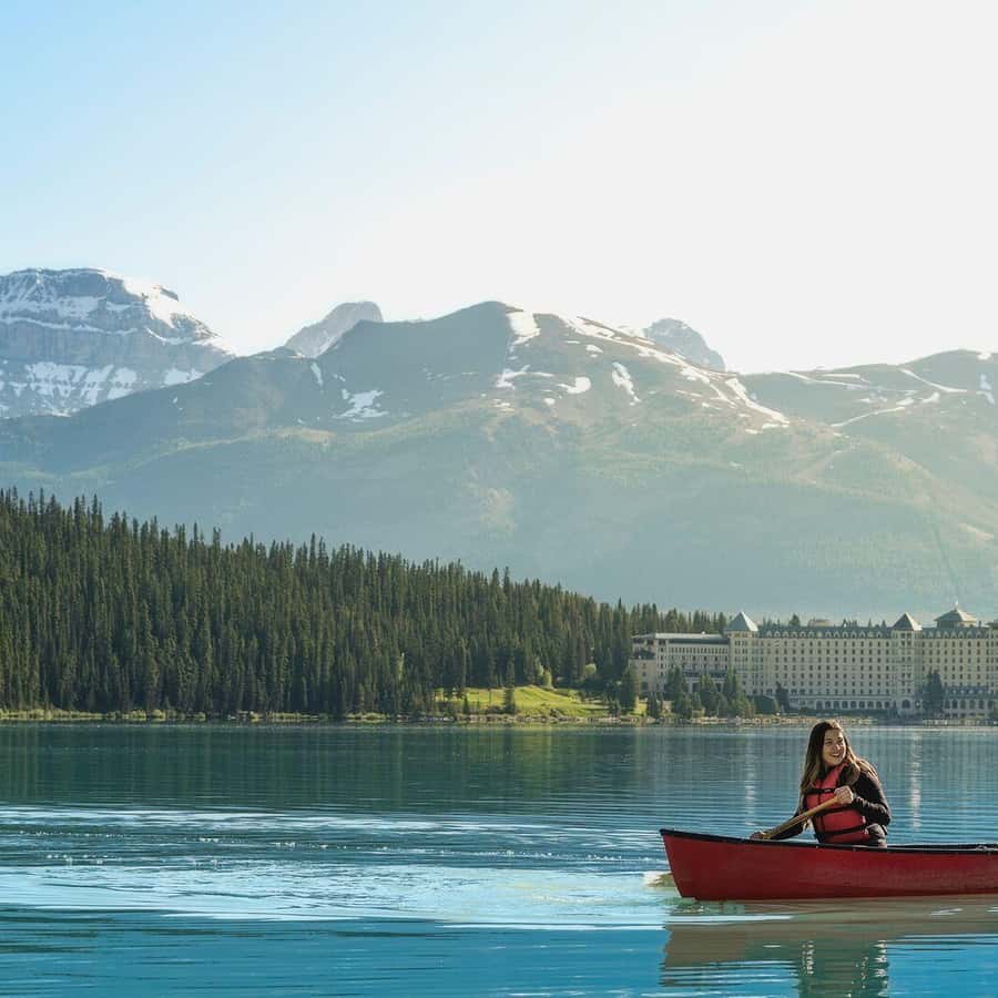 バンフ：レイクルイーズ、エメラルド湖、ジョンストンキャニオン＋