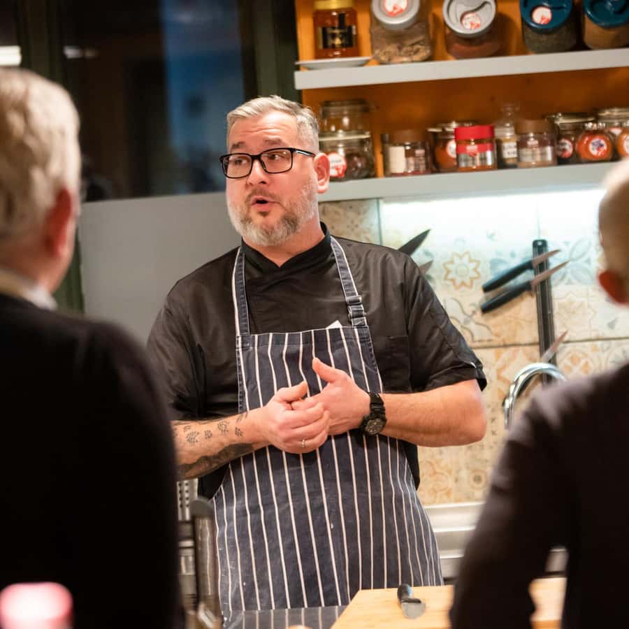 ブダペスト：料理教室 – ハンガリー料理と地元の市場 | GetYourGuide