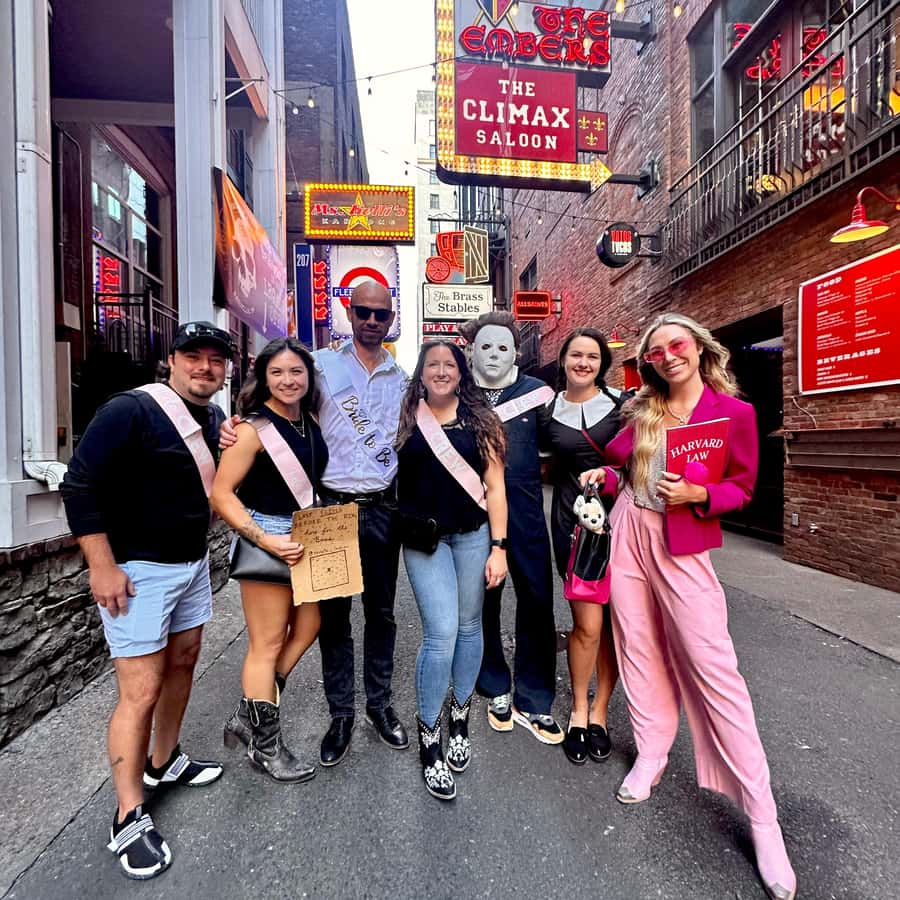 Nashvilles Haunted Spirits Murder \u0026 True Crime Pub Crawl | GetYourGuide, image size:900x900