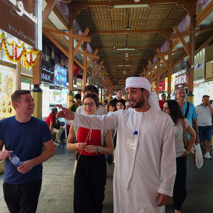 迪拜高级老城、街头美食、露天市场和乘船之旅| GetYourGuide