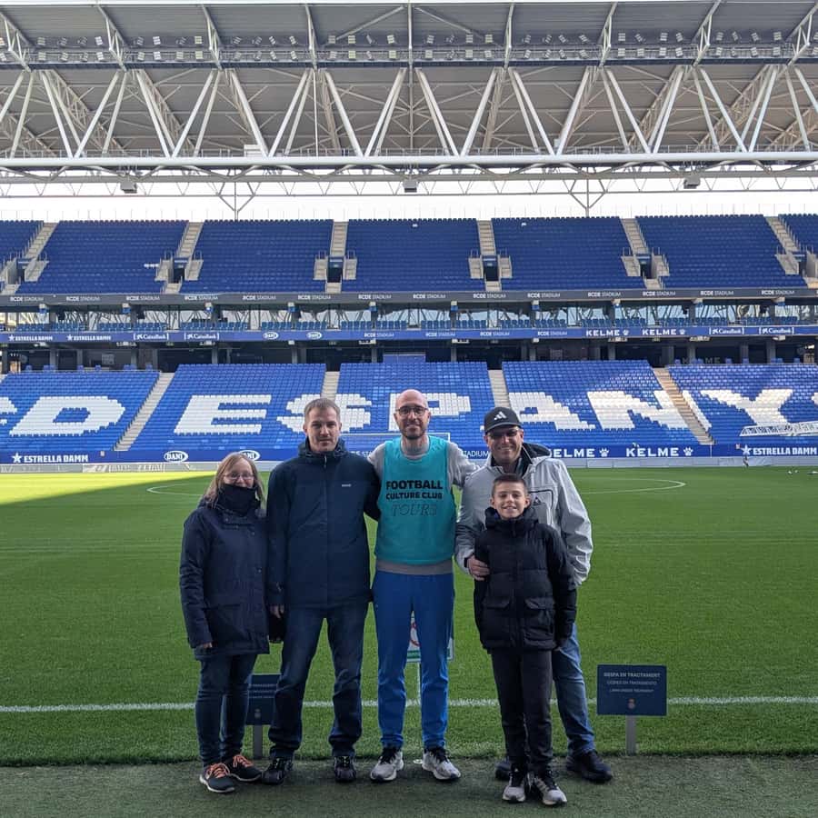 巴塞罗那：终极足球之旅- 4 个体育场和2 个博物馆| GetYourGuide