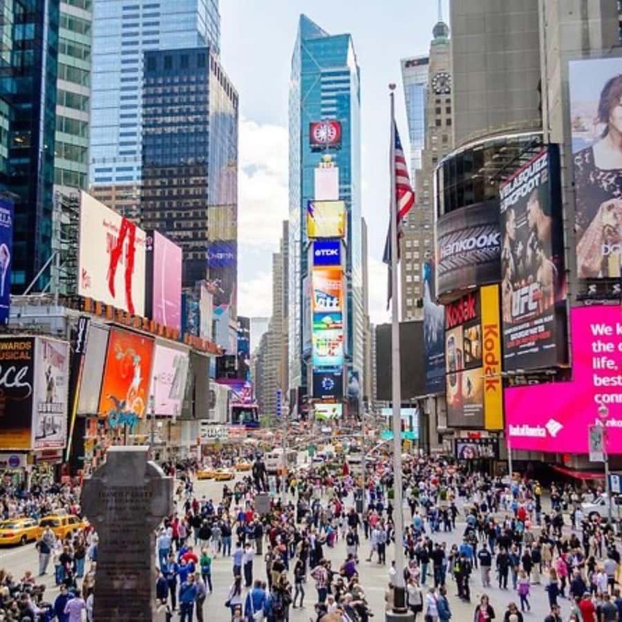 纽约市：由当地导游陪同游览时代广场| GetYourGuide