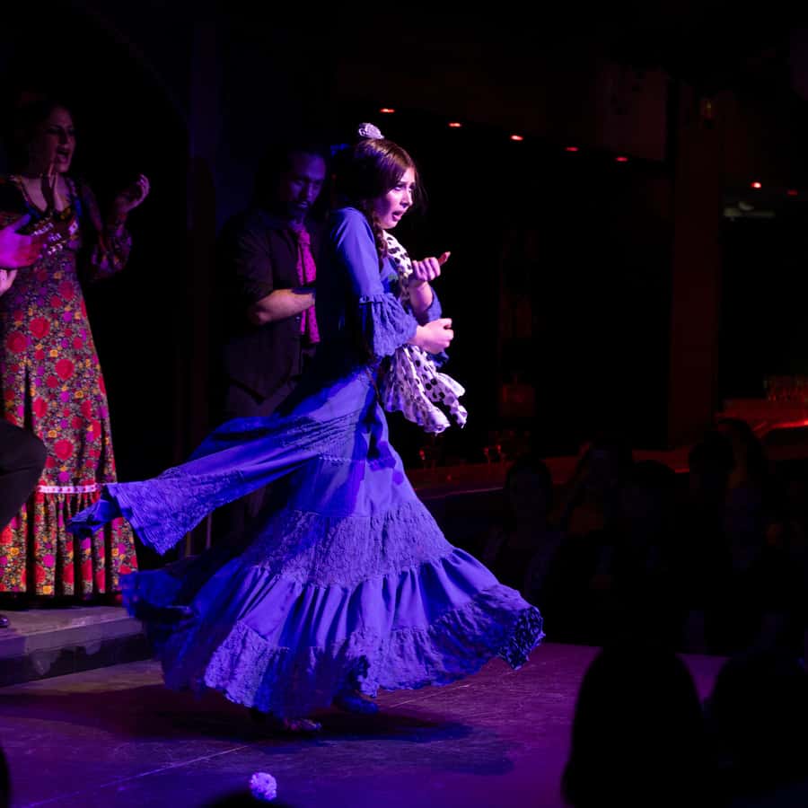バルセロナ：ラ・ランブラ通りでのフラメンコショー（ドリンク付き