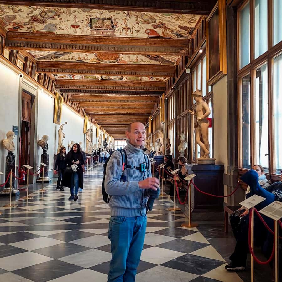 フィレンツェ：ウフィツィ美術館優先入場ガイド付きツアー | GetYourGuide