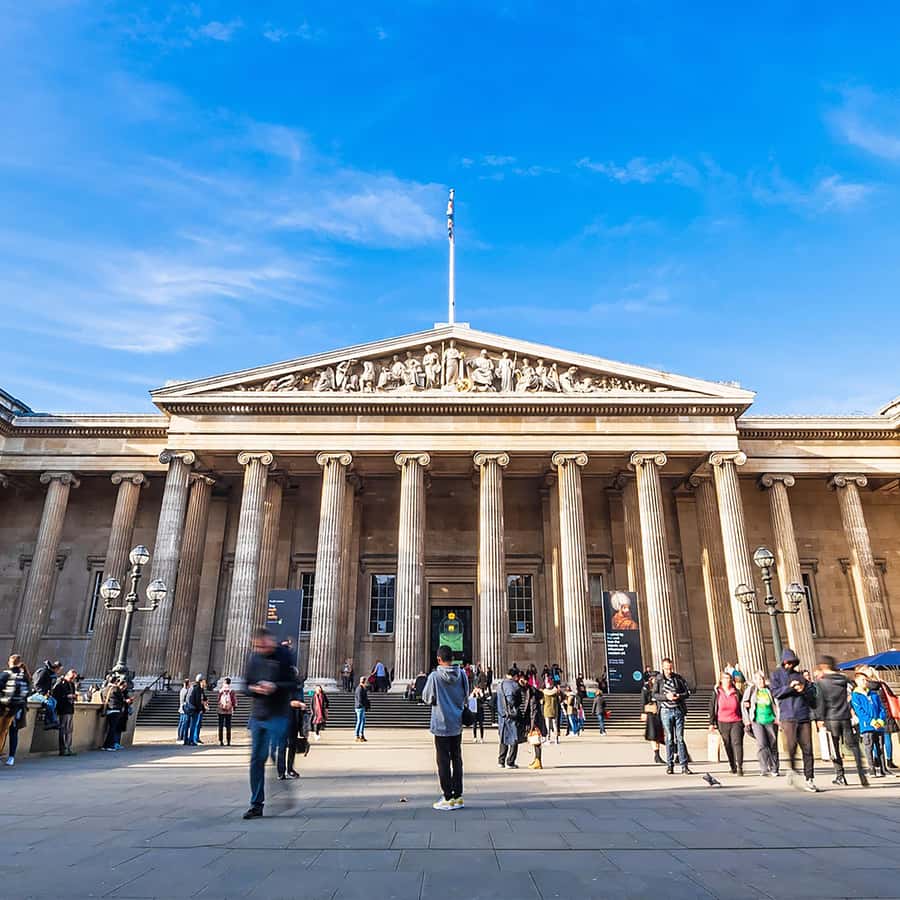 大英博物館：ロゼッタストーン、サットン・フー、アッシリアの驚異を