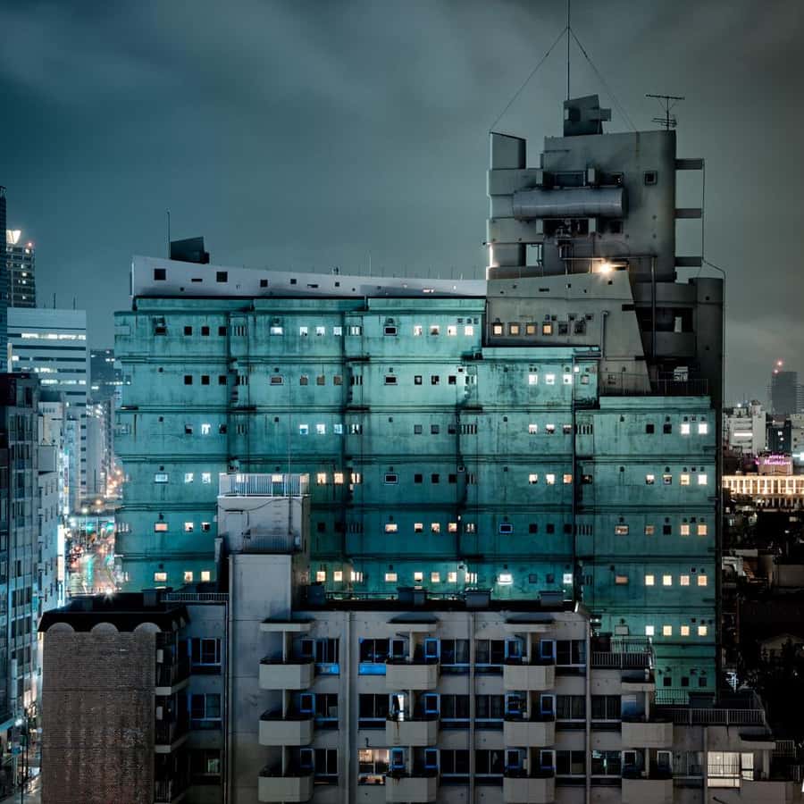 Neo Tokyo After Midnight – A Cyberpunk Photography Journey