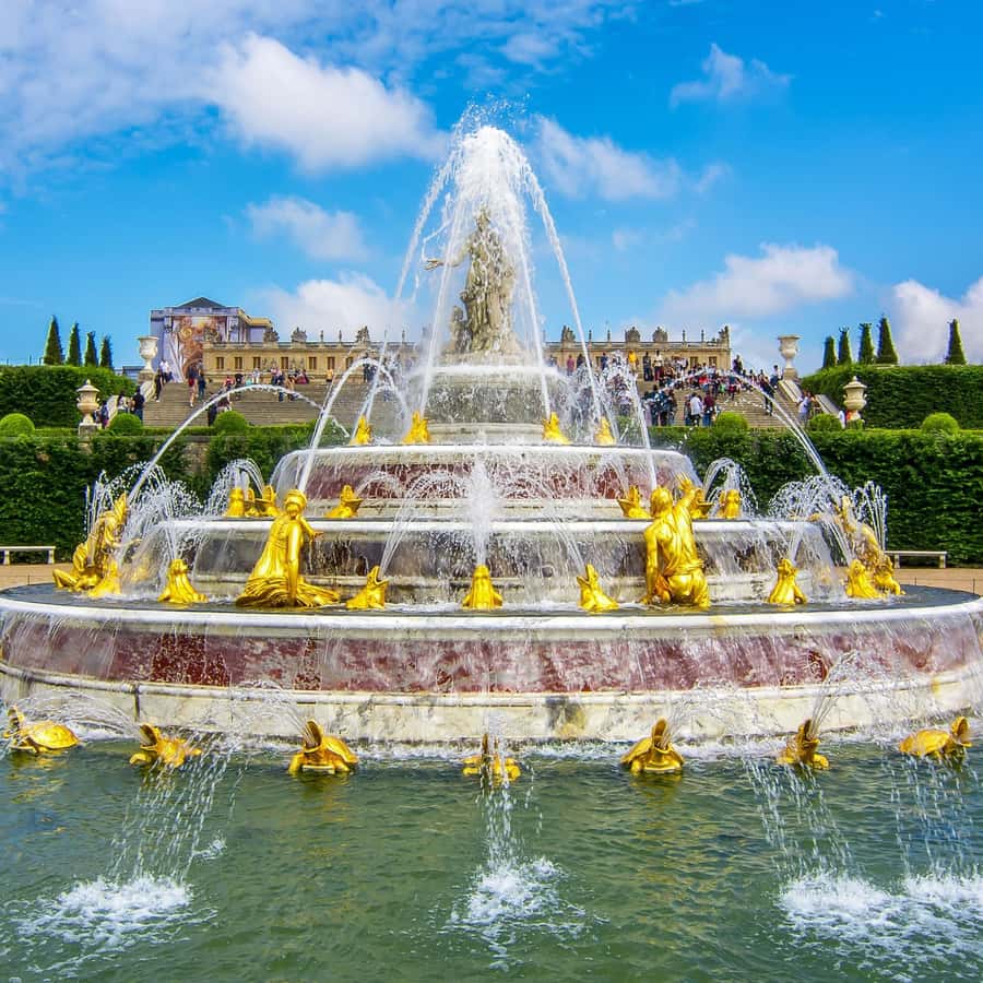 パリ発：デラックスミニバスによるヴェルサイユガイドツアー