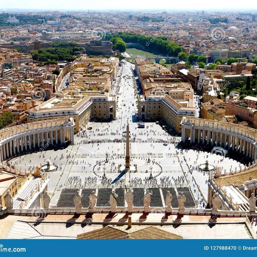 Jubilee 2025: Reserved entrance to St.Peter's and Holy Door | GetYourGuide, image size:900x900