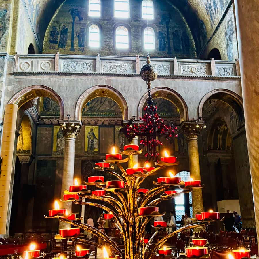 ヴェネツィア：サン・マルコ寺院の歴史 サンマルコ大聖堂ツアー