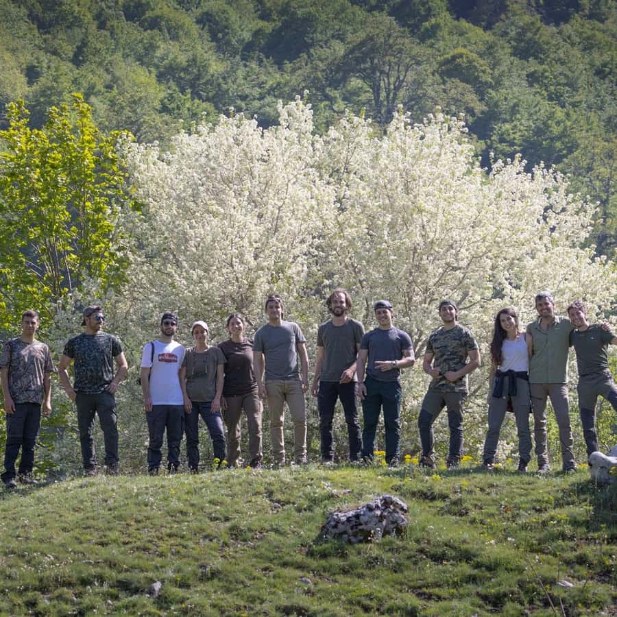 Parque Nacional de los Abruzos, Lacio y Molise: Senderismo y Vida  Silvestre. | GetYourGuide, image size:900x900