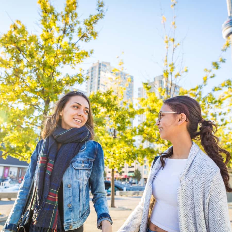 토론토 켄싱턴 마켓의 유대인 유산 워킹 투어 | GetYourGuide