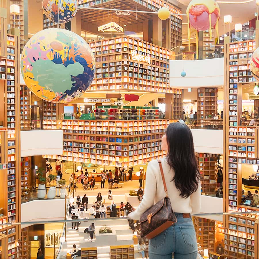 首尔：水原华城、星田图书馆和寺庙| GetYourGuide