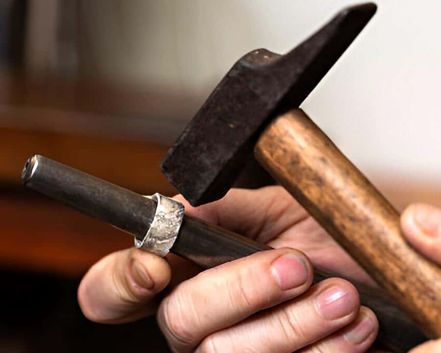 ボルブドゥール遺跡　銀細工 ボルブドゥール遺跡 銀細工